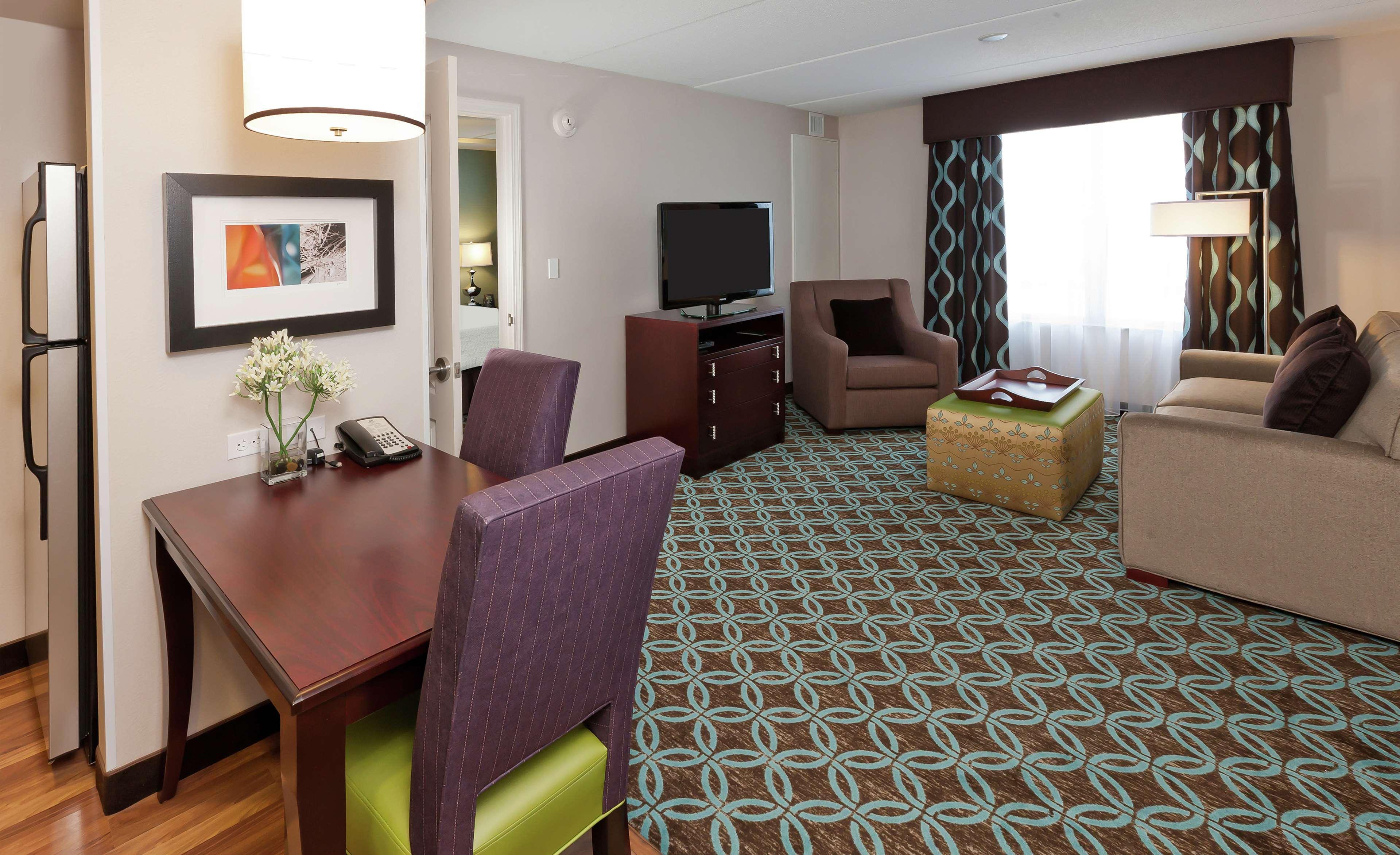 Homewood Suites By Hilton Boston/Canton, Ma Экстерьер фото